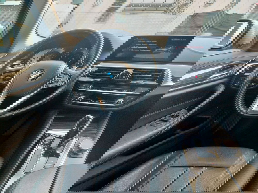 BMW Serie 5 usata a Modena (11)