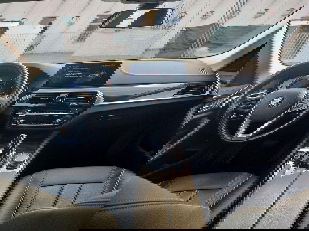 BMW Serie 5 usata a Modena (12)