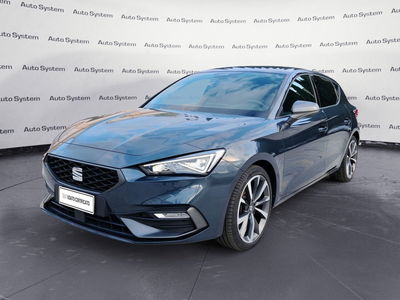 SEAT Leon 1.5 eTSI 150 CV DSG FR del 2022 usata a Palermo