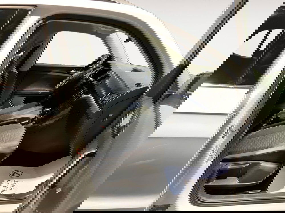 Volkswagen T-Cross usata a Bologna (8)