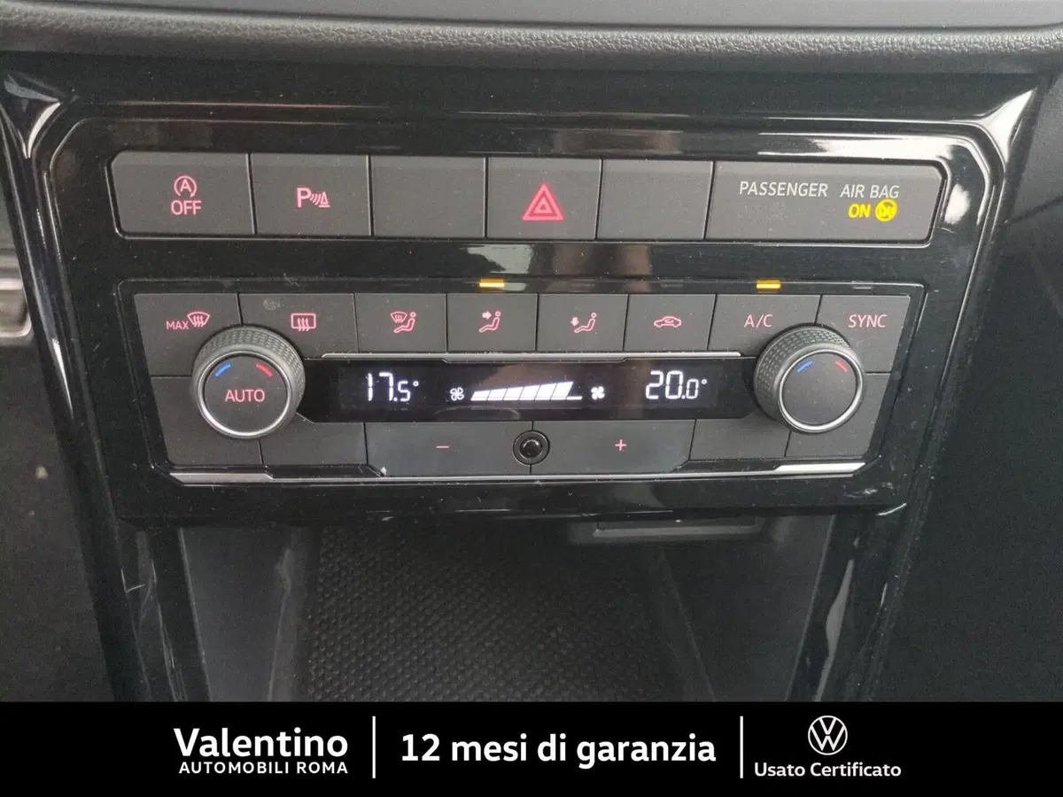 Volkswagen T-Cross usata a Roma (16)