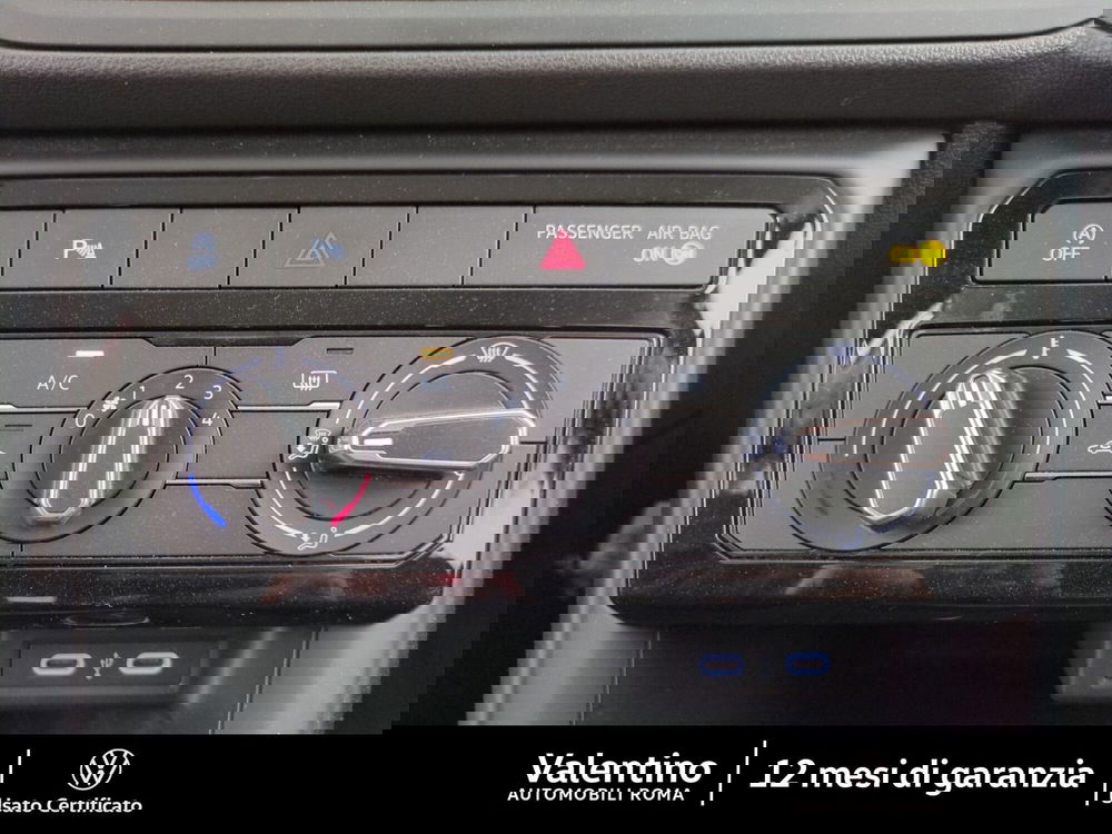 Volkswagen T-Cross usata a Roma (16)