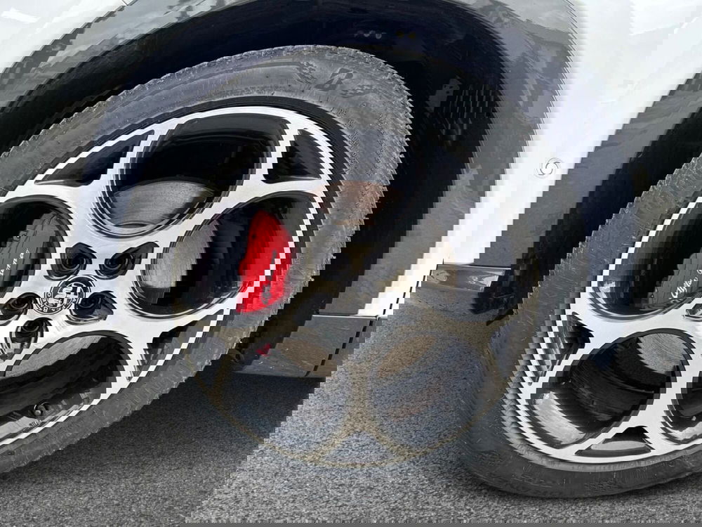 Alfa Romeo Tonale usata a Foggia (6)