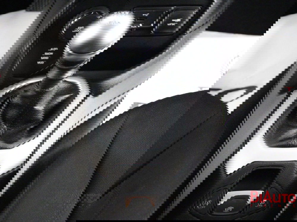 Jeep Renegade usata a Firenze (15)