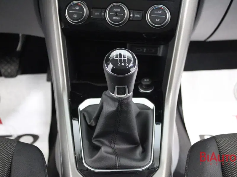 Volkswagen T-Roc usata a Firenze (16)