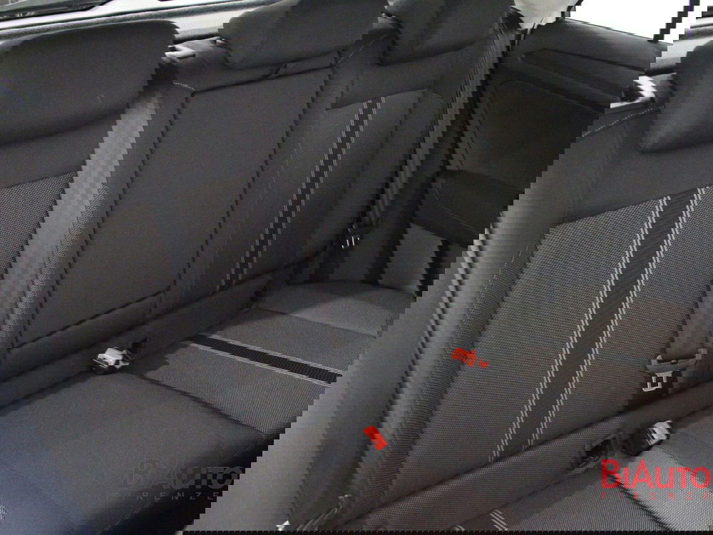 Volkswagen T-Roc usata a Firenze (7)