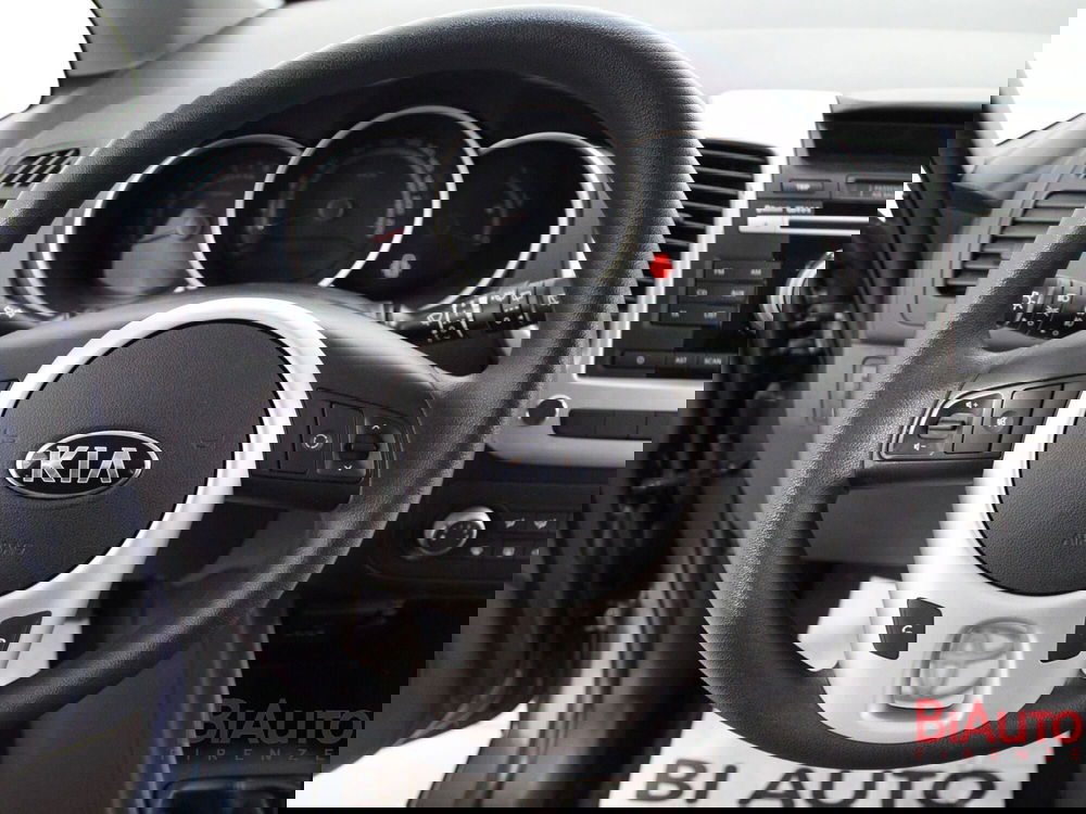 Kia Venga usata a Firenze (10)