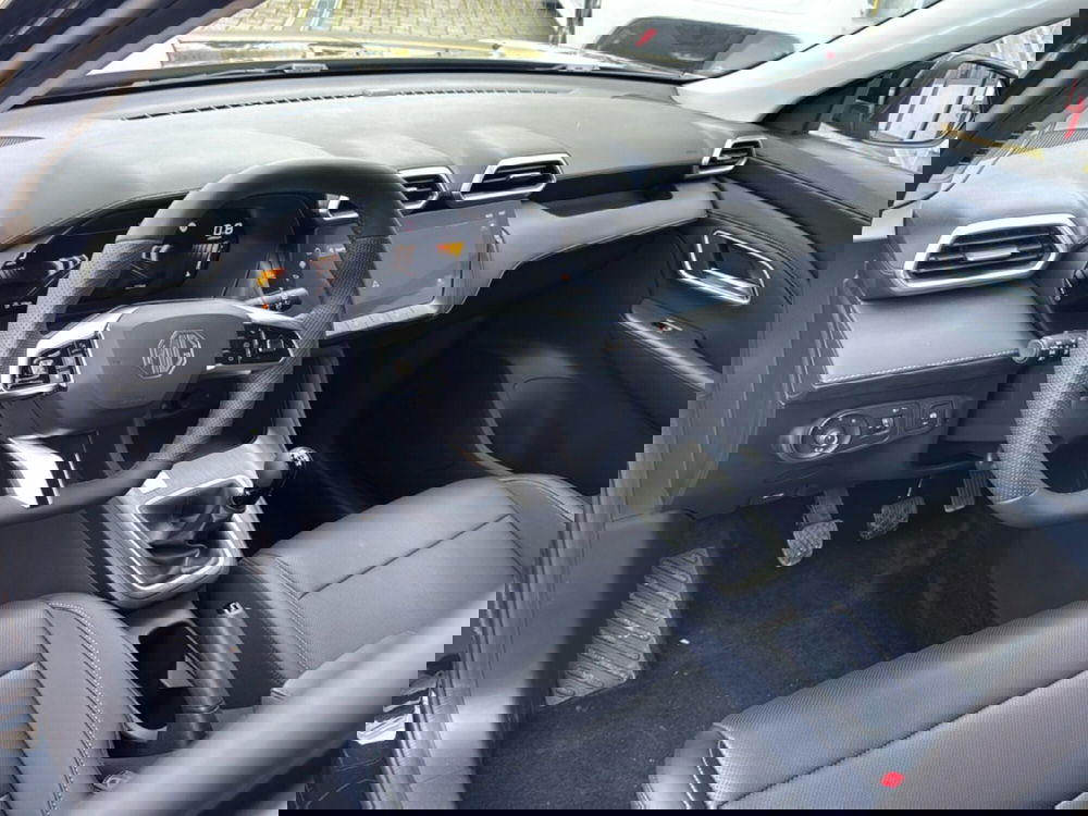 Mg ZS nuova a Ferrara (11)