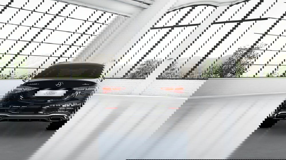 Mercedes-Benz Classe C nuova a Pescara (5)