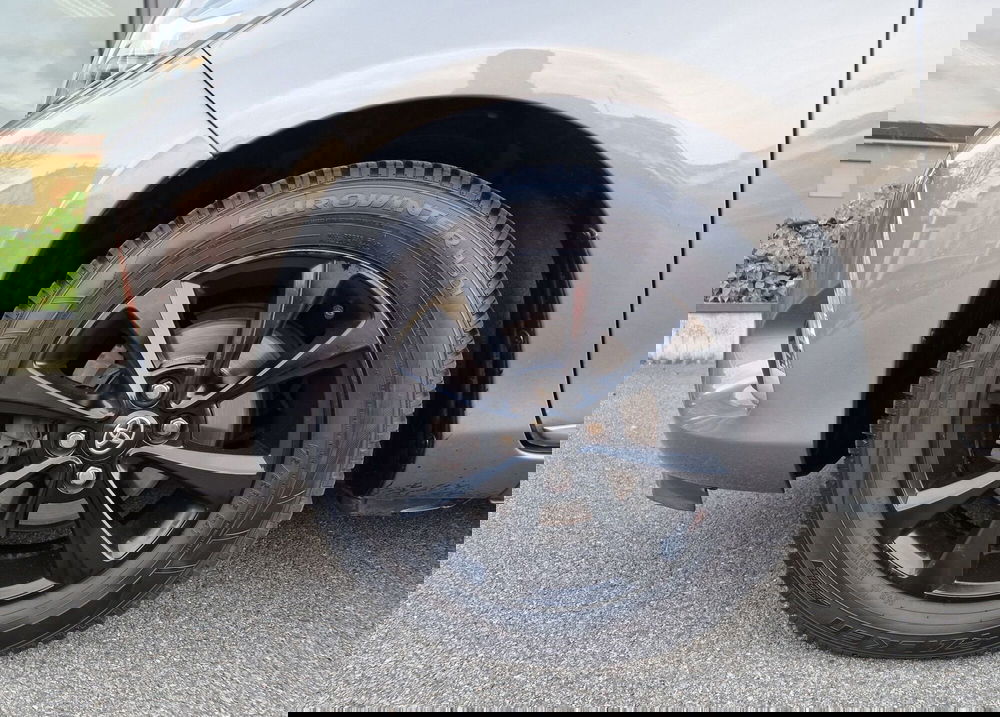 Toyota Yaris usata a Milano (12)