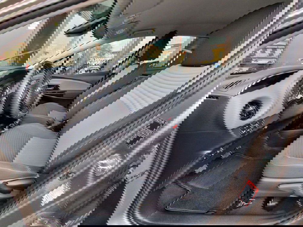 Toyota Yaris usata a Milano (6)