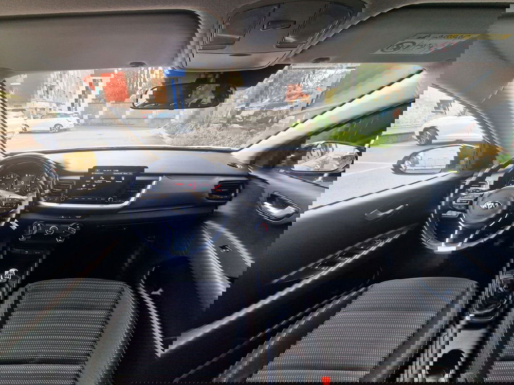 Kia Stonic usata a Milano (6)