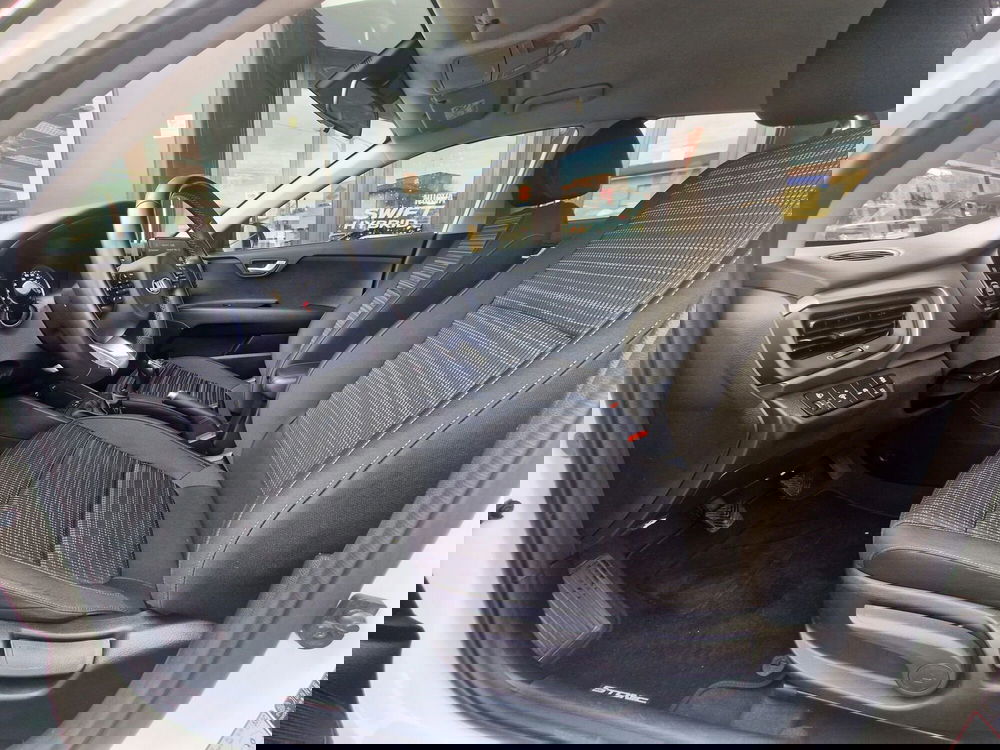 Kia Stonic usata a Milano (7)