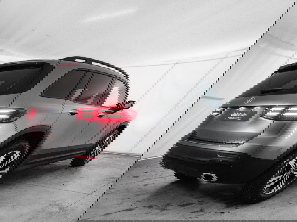 Mercedes-Benz GLB nuova a Macerata (4)