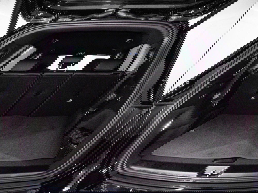 Mercedes-Benz GLB nuova a Macerata (10)