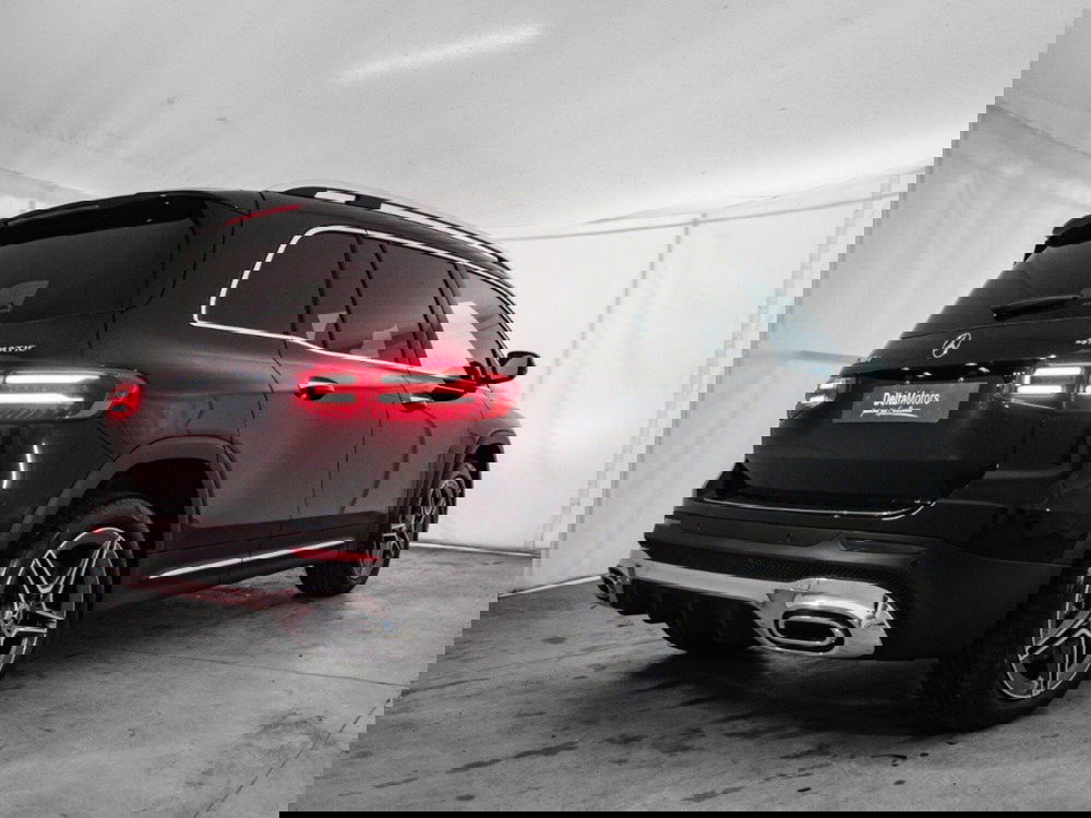 Mercedes-Benz GLB nuova a Macerata (4)