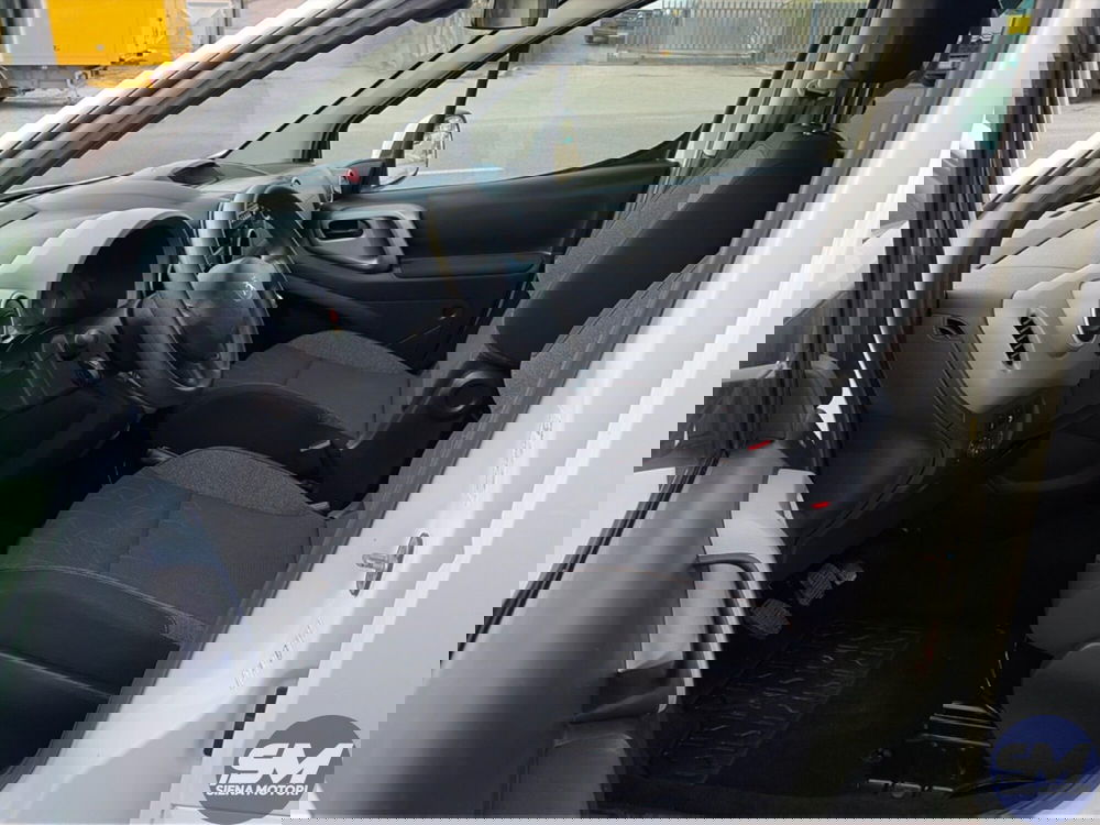 Peugeot Partner usata a Siena (16)