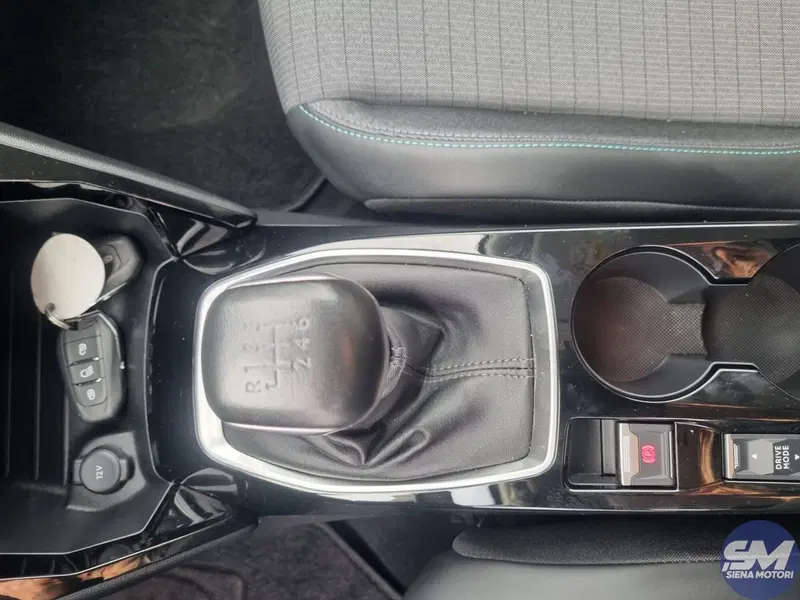 Peugeot 2008 usata a Siena (8)