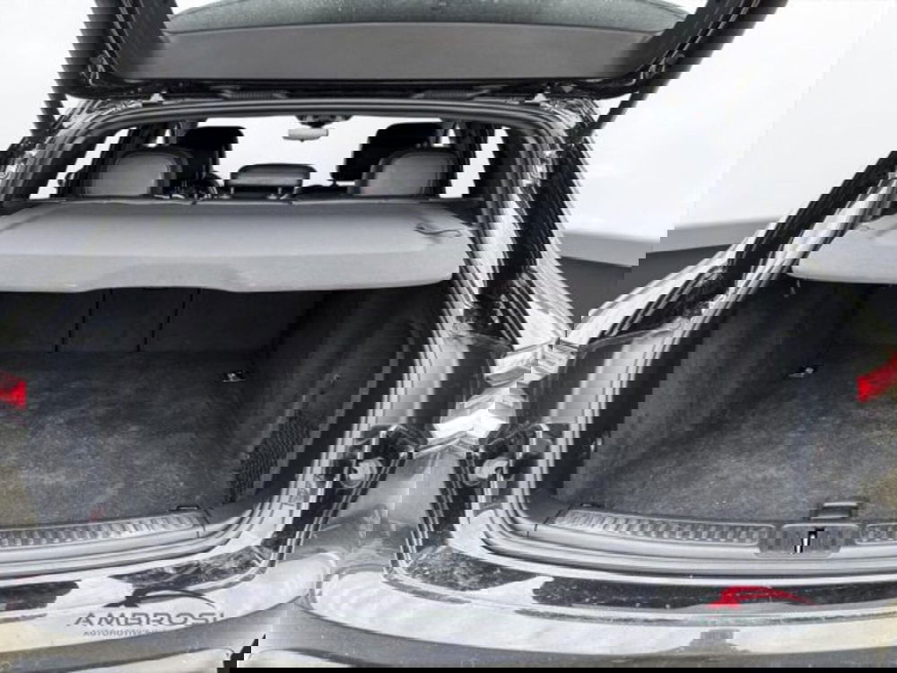 Porsche Macan usata a Perugia (9)