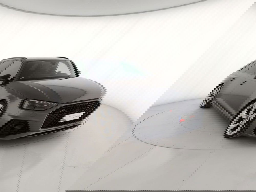 Audi A4 Avant usata a Massa-Carrara (4)