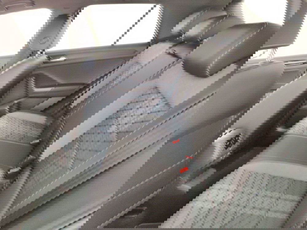 Volkswagen T-Roc usata a Massa-Carrara (10)