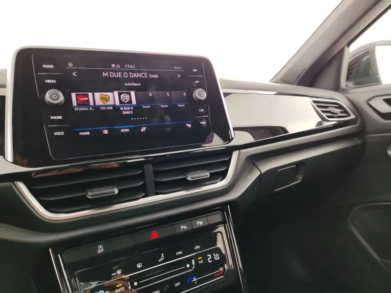 Volkswagen T-Roc usata a Massa-Carrara (12)
