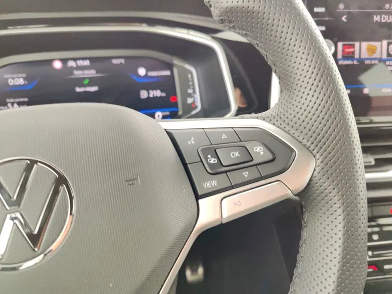 Volkswagen T-Roc usata a Massa-Carrara (13)