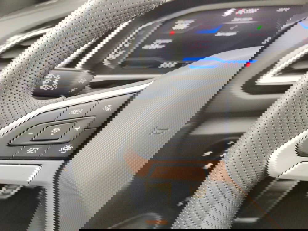 Volkswagen T-Roc usata a Massa-Carrara (14)