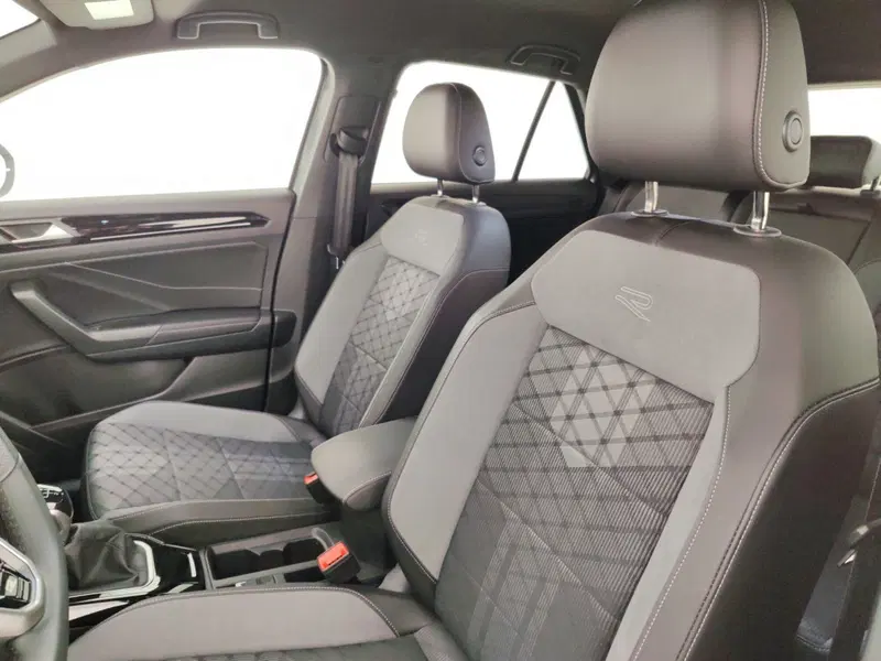 Volkswagen T-Roc usata a Massa-Carrara (9)