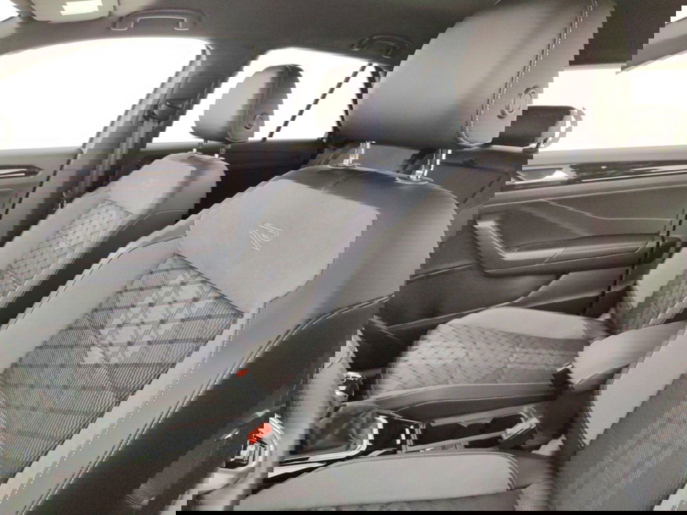 Volkswagen T-Roc usata a Massa-Carrara (9)