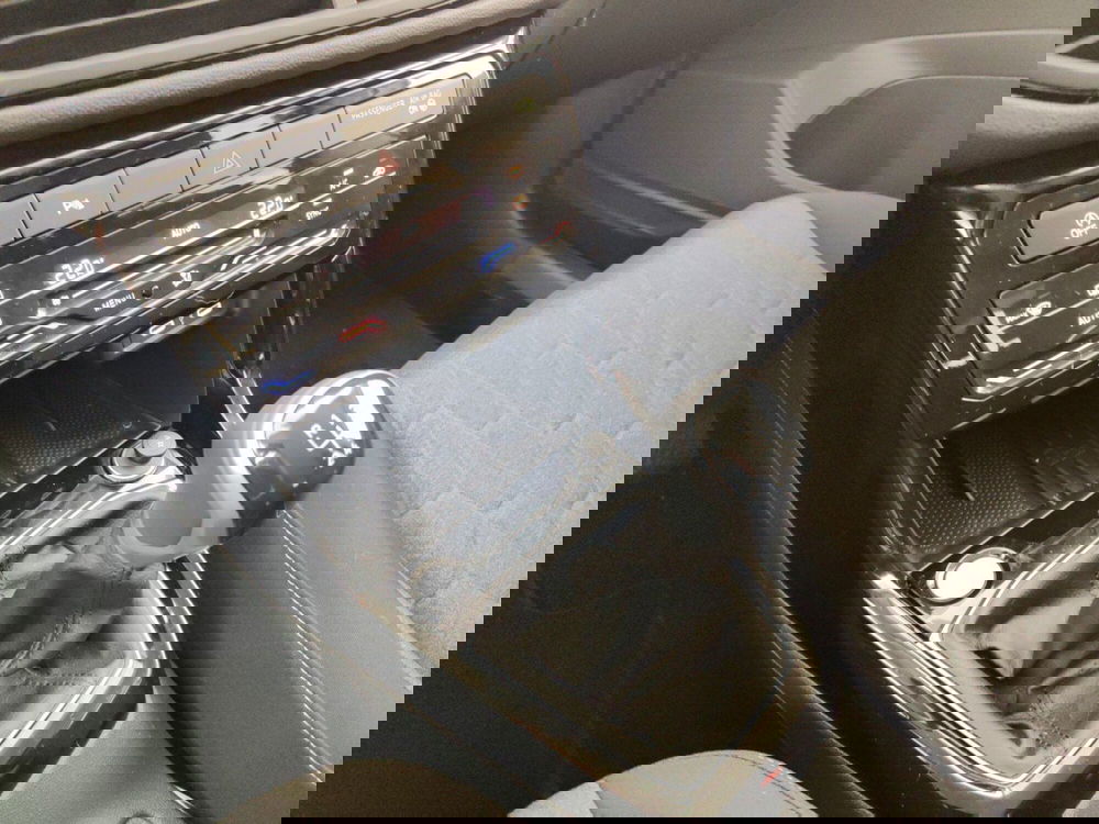 Volkswagen T-Cross usata a Massa-Carrara (11)