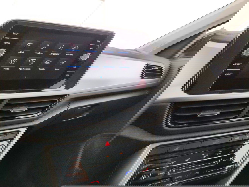 Volkswagen T-Roc usata a Massa-Carrara (12)