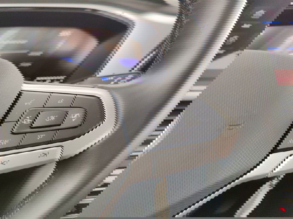 Volkswagen T-Roc usata a Massa-Carrara (13)