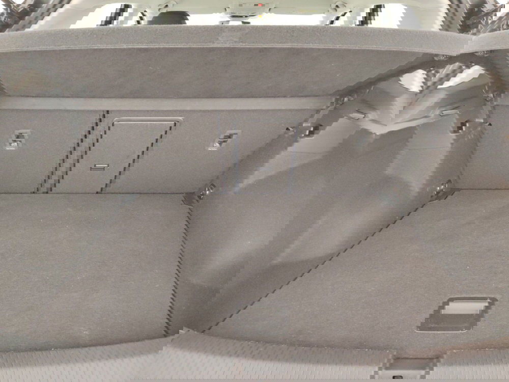 Volkswagen T-Roc usata a Massa-Carrara (16)