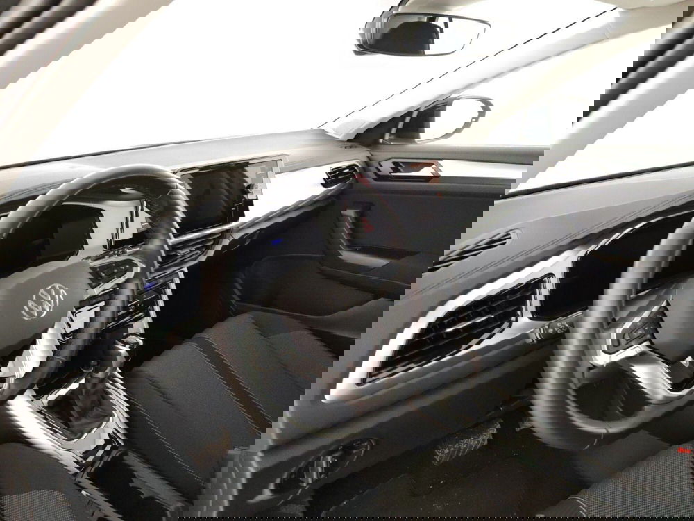 Volkswagen T-Roc usata a Massa-Carrara (8)