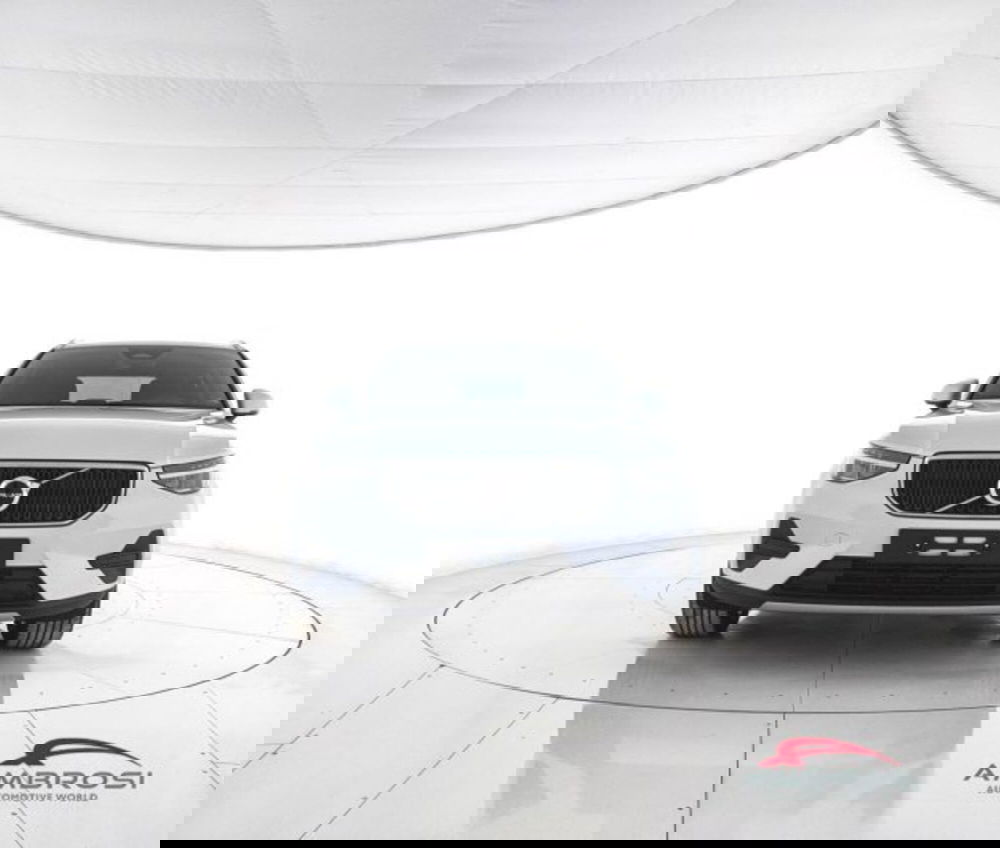 Volvo XC40 nuova a Perugia (5)