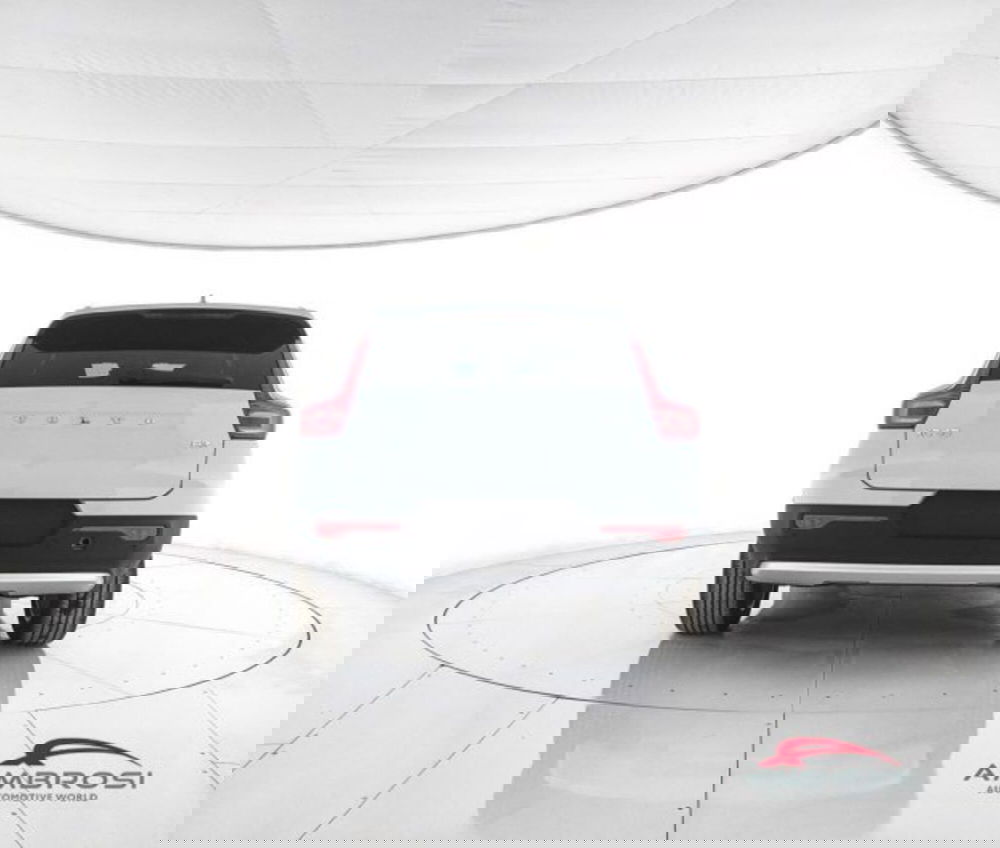 Volvo XC40 nuova a Perugia (6)