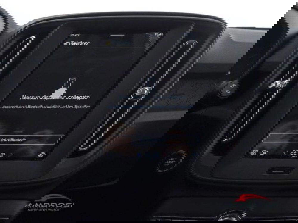 Volvo XC40 nuova a Perugia (15)