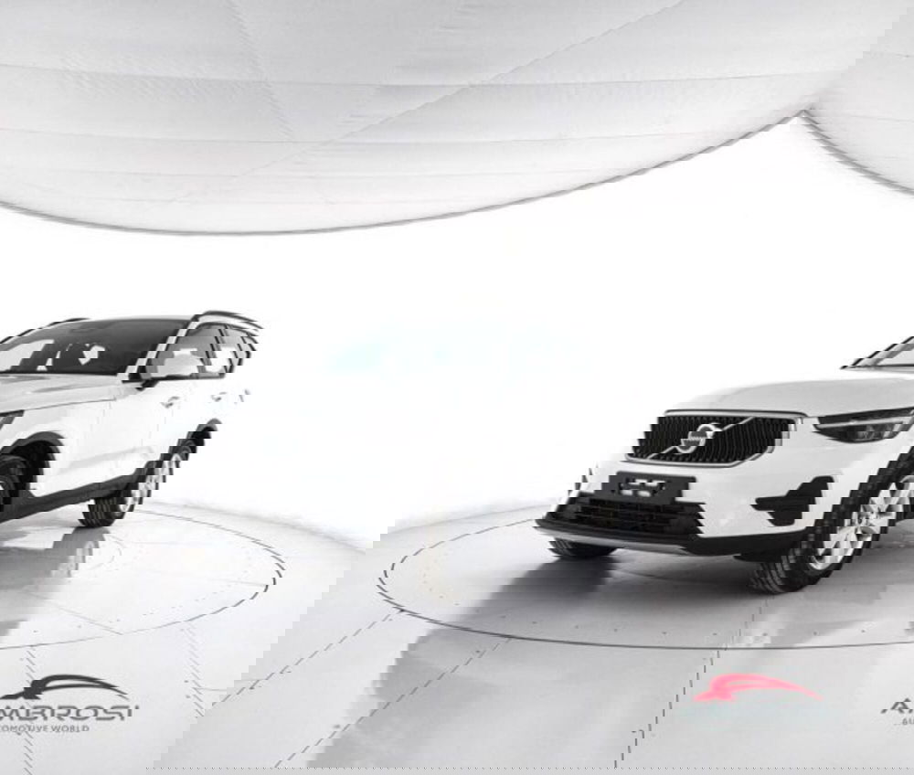 Volvo XC40 nuova a Perugia