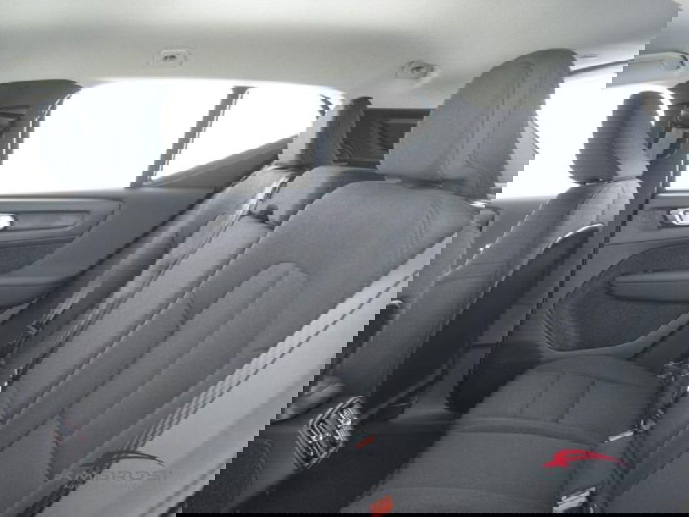 Volvo XC40 nuova a Perugia (10)