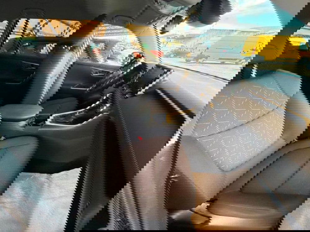 Toyota Rav4 usata a Perugia (7)