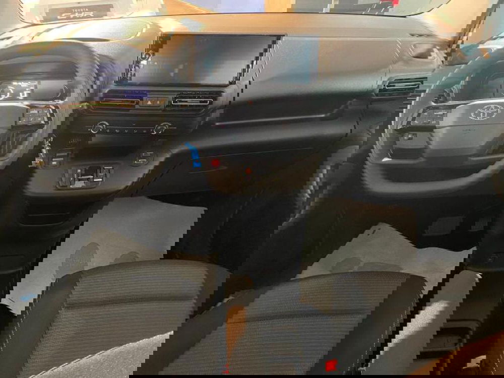 Toyota Proace City Verso Electric nuova a Perugia (7)