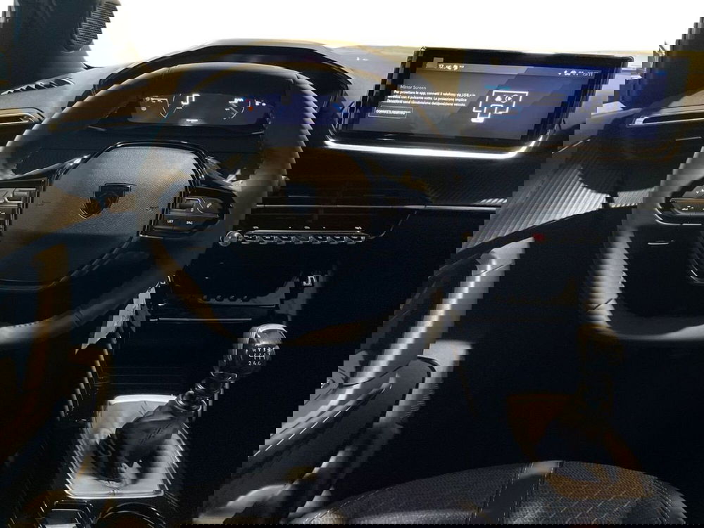 Peugeot 2008 nuova a Salerno (10)