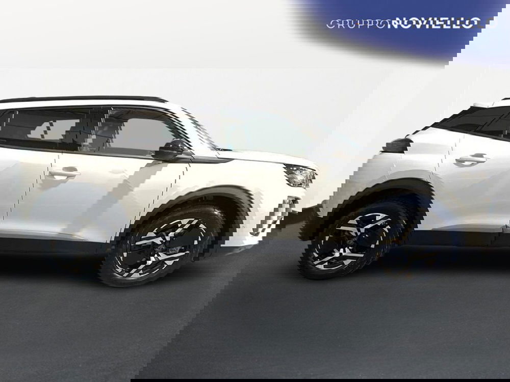 Peugeot 2008 nuova a Salerno (3)