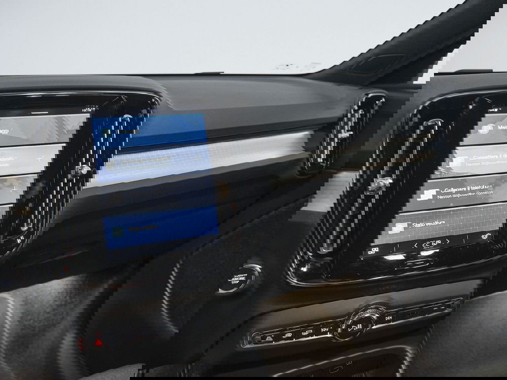 Volvo XC40 usata a Prato (12)