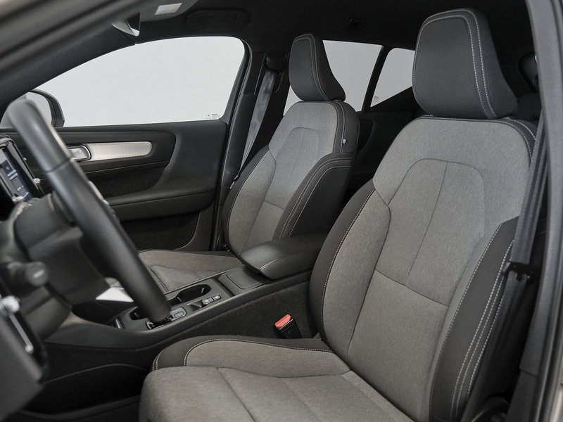 Volvo XC40 usata a Prato (18)