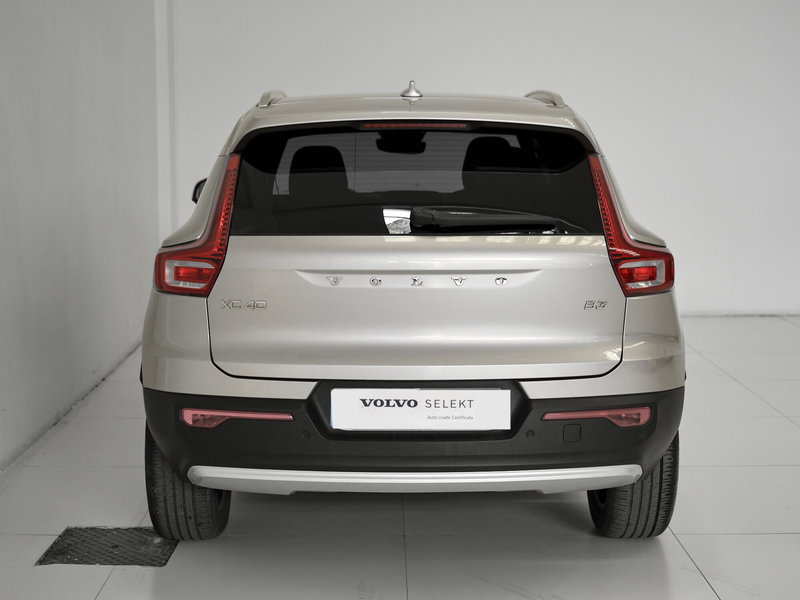 Volvo XC40 usata a Prato (6)