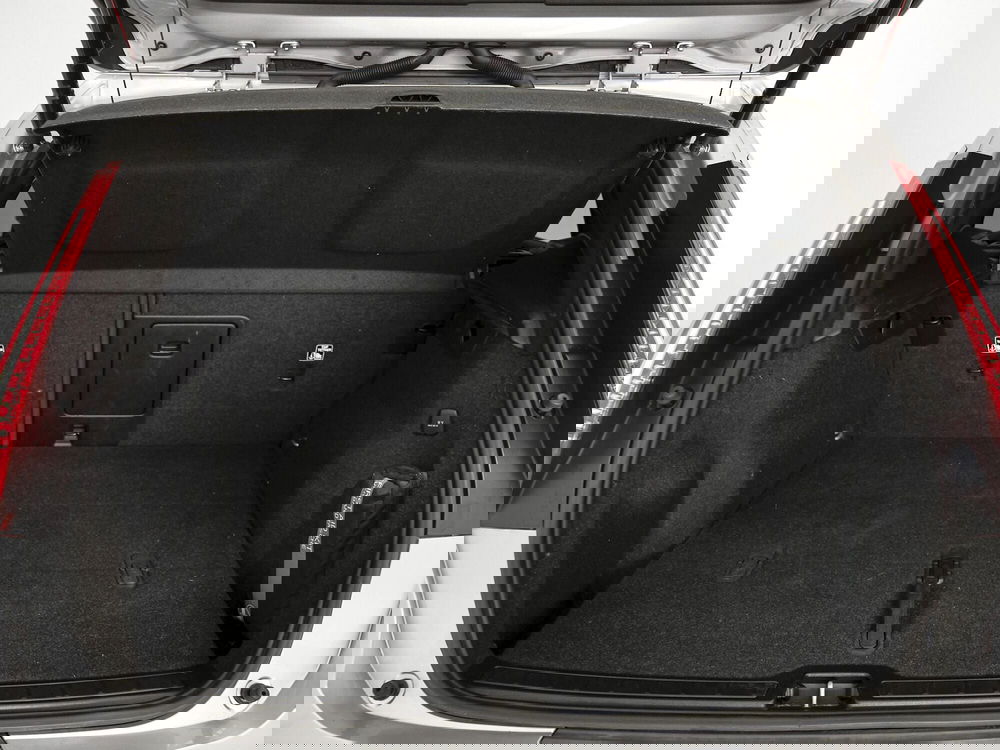 Volvo XC40 usata a Prato (7)