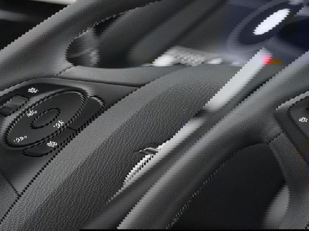 Opel Corsa usata a Prato (9)