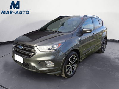 Ford Kuga 2.0 TDCI 150 CV S&amp;S 4WD ST-Line del 2017 usata a Castelfranco Veneto